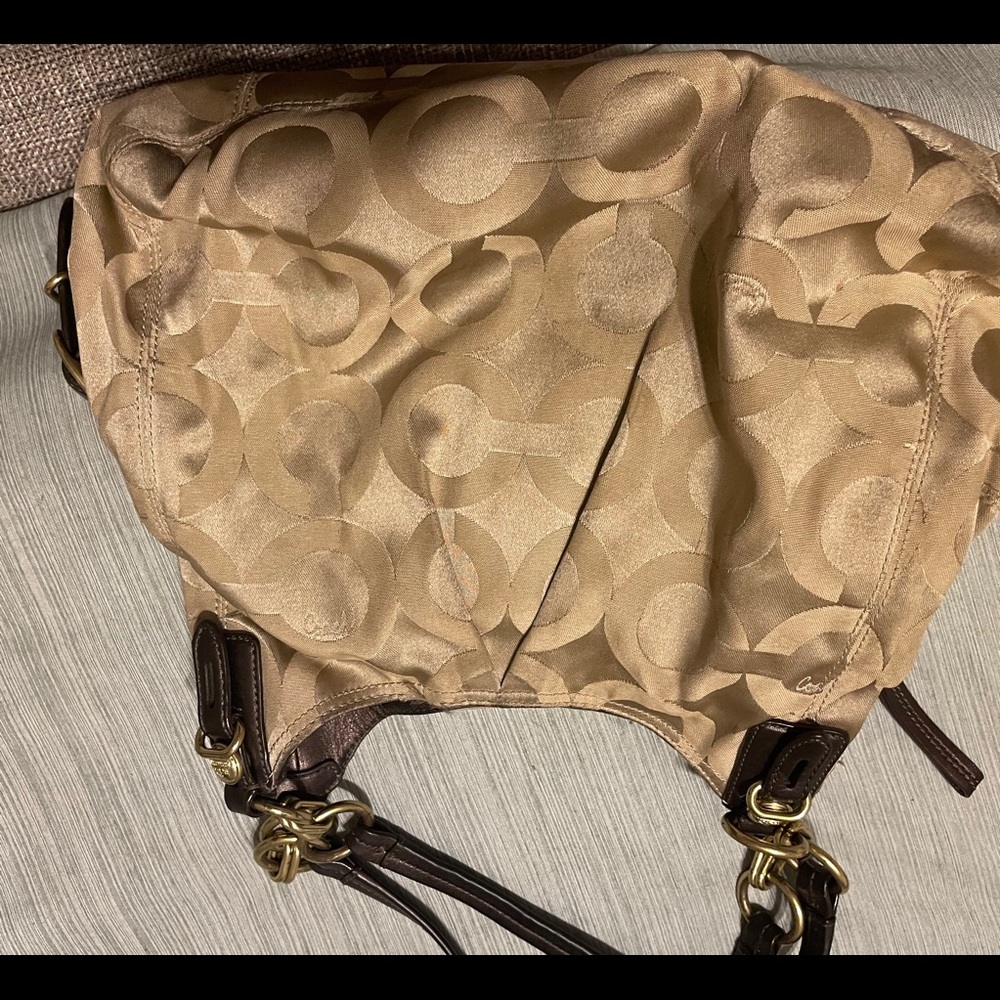 Authentic Signature Coach Bag